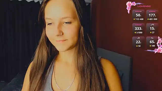 Snapshot of day_may chatting on October 2025 12:47:01 PM day may online show from October 2025 12:47:01 PM