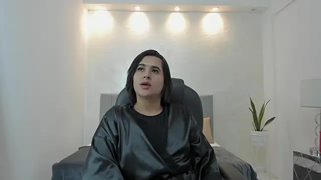 kendall roous online show from October 2025 12:06:01 PM