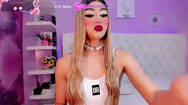 Snapshot of Miacuteee chatting on October 2025 08:17:02 PM Miacuteee online show from October 2025 08:17:02 PM