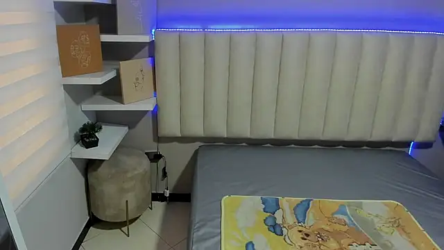 Snapshot of Maraia_Ford chatting on October 2025 08:04:01 PM Maraia Ford online show from October 2025 08:04:01 PM