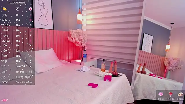 Snapshot of Maraia_Ford chatting on October 2025 07:55:01 PM Maraia Ford online show from October 2025 07:55:01 PM