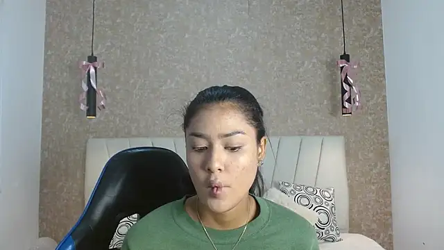 babilett online show from October 2025 11:43:01 AM