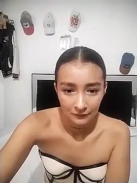 Andry Miley online show from September 2025 03:12:01 PM