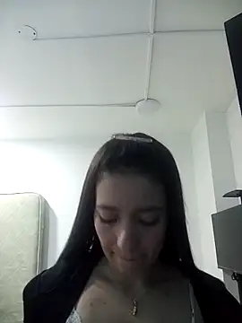 Snapshot of CattsyCat chatting on September 2025 11:11:01 AM CattsyCat online show from September 2025 11:11:01 AM