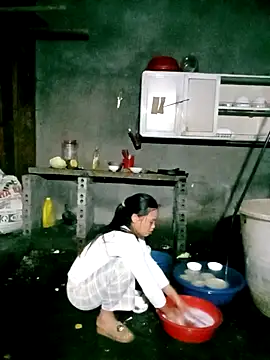 bany-xx online show from October 2025 11:00:02 AM