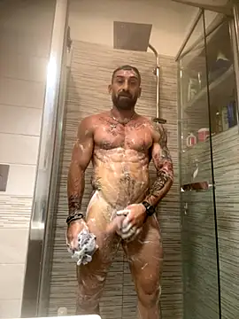 GmGit online show from October 2025 08:22:01 PM