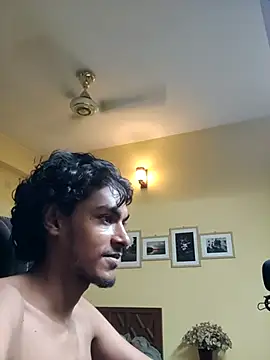 Snapshot of thecatfish chatting on October 2025 06:28:02 PM thecatfish online show from October 2025 06:28:02 PM