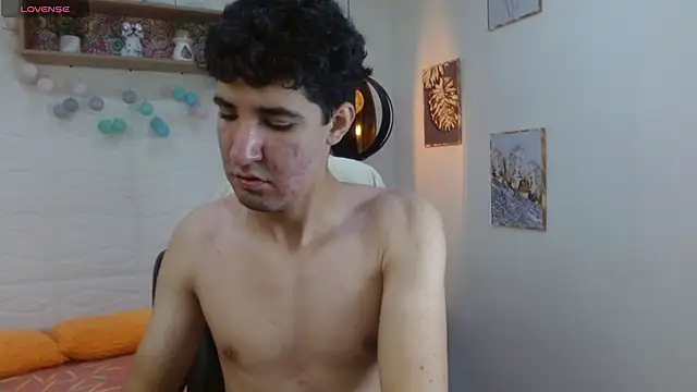 whitebull2606 online show from November 2025 11:53:01 AM