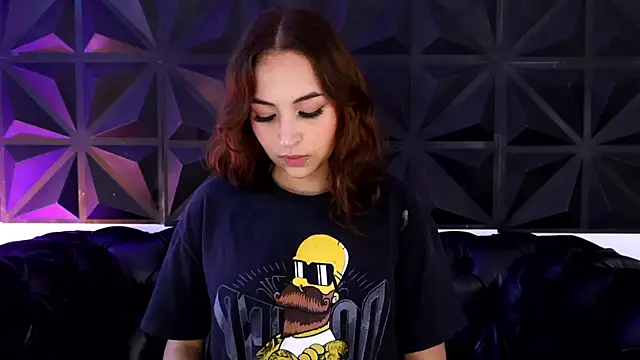 Arianaa Jones  online show from October 2025 12:57:02 PM