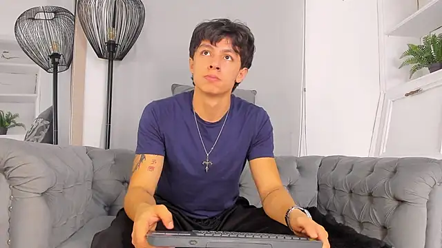 Tyler durten online show from October 2025 03:09:02 AM