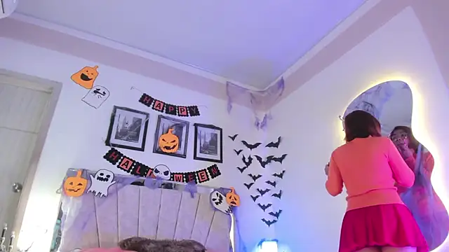 FuckingYoungs online show from October 2025 08:53:02 PM