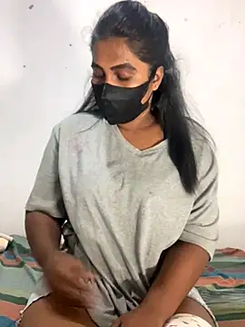 Snapshot of Choco_Chuby chatting on October 2025 03:31:02 PM Choco Chuby online show from October 2025 03:31:02 PM