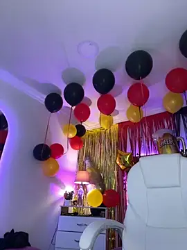 Snapshot of Ashley_parkerr chatting on October 2025 05:46:01 AM Ashley parkerr online show from October 2025 05:46:01 AM