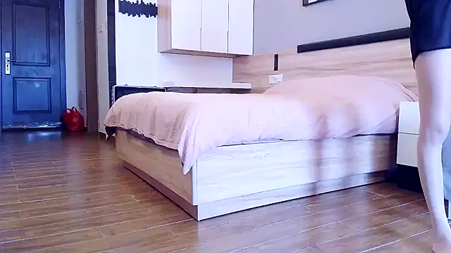 Tianxin6 online show from November 2025 06:46:02 AM