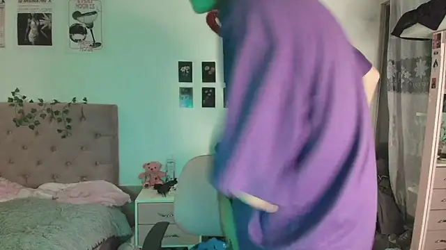 Snapshot of 2cyboy_ chatting on September 2025 08:02:02 PM 2cyboy online show from September 2025 08:02:02 PM