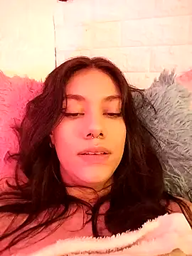 emmii cute online show from November 2025 10:21:02 PM