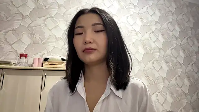 BernardinaKnoy online show from September 2025 03:35:02 PM