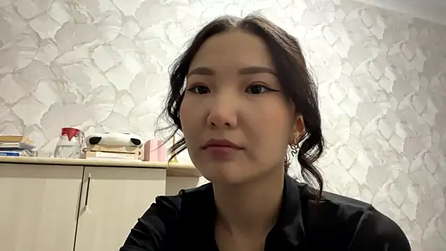 BernardinaKnoy online show from September 2025 03:03:02 PM