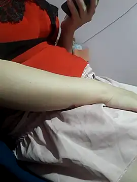 Lilyy-y online show from September 2025 11:34:02 AM