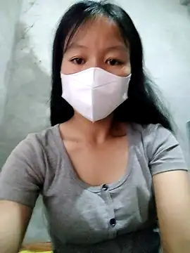 Lilyy-y online show from October 2025 09:14:02 PM