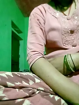 Snapshot of Hot-yuo84 chatting on October 2025 04:25:02 PM Hot-yuo84 online show from October 2025 04:25:02 PM