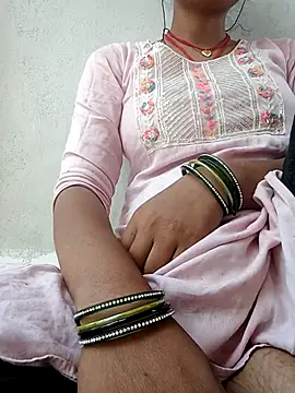 Snapshot of Hot-yuo84 chatting on November 2025 09:22:01 AM Hot-yuo84 online show from November 2025 09:22:01 AM