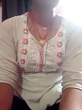 Snapshot of Hot-yuo84 chatting on November 2025 08:15:02 AM Hot-yuo84 online show from November 2025 08:15:02 AM