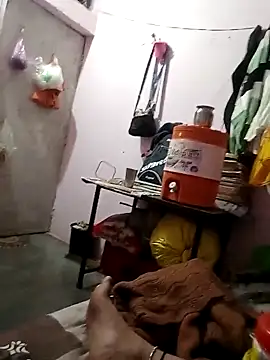 Snapshot of Hot-yuo84 chatting on November 2025 08:21:01 PM Hot-yuo84 online show from November 2025 08:21:01 PM