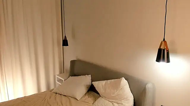 SirenaOstrem online show from October 2025 01:04:02 AM