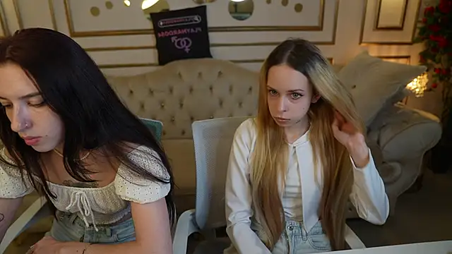  Lili 054 online show from October 2025 11:34:02 AM