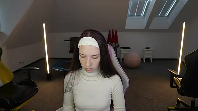  Lili 054 online show from November 2025 12:05:02 PM