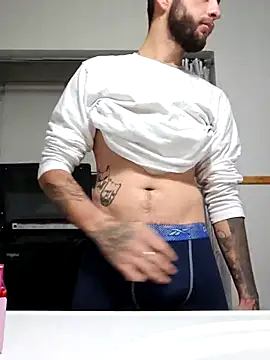 Snapshot of Pitudo786 chatting on November 2025 05:44:02 PM Pitudo786 online show from November 2025 05:44:02 PM