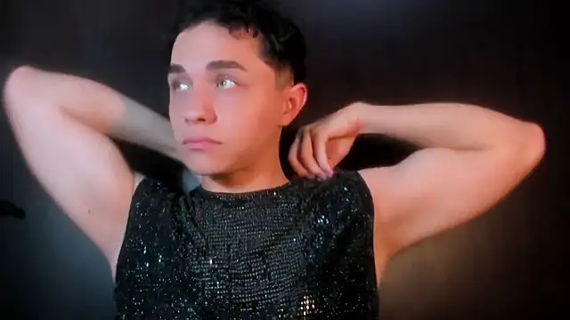 maximogray online show from October 2025 03:46:02 PM