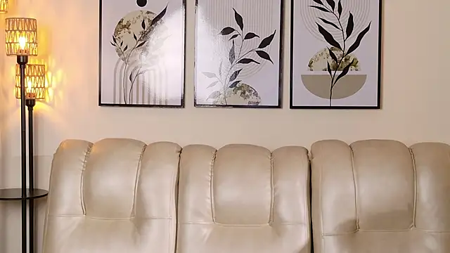 Violeta Foxz online show from October 2025 07:37:01 PM