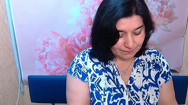 BridjetTur online show from September 2025 11:24:01 AM