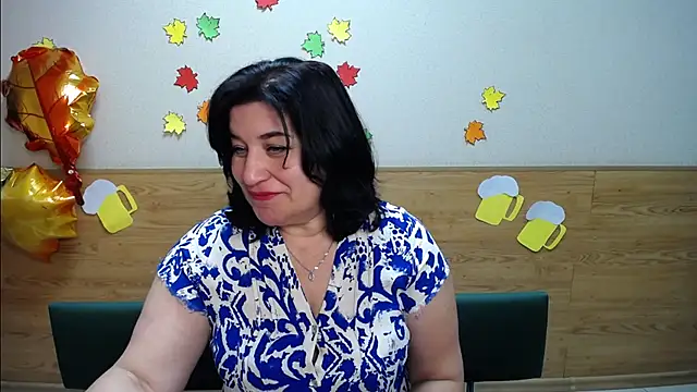 BridjetTur online show from September 2025 05:33:01 AM
