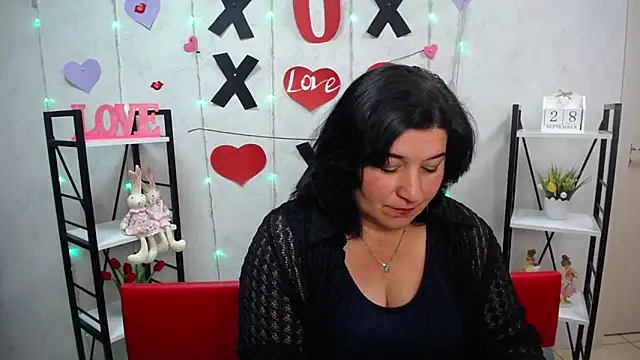BridjetTur online show from September 2025 12:21:02 PM