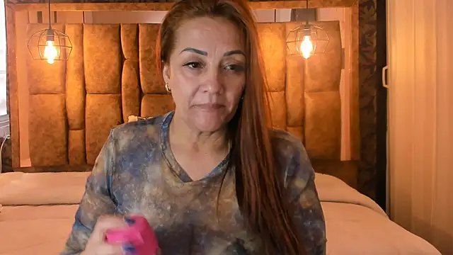 adri fox online show from September 2025 12:16:02 PM