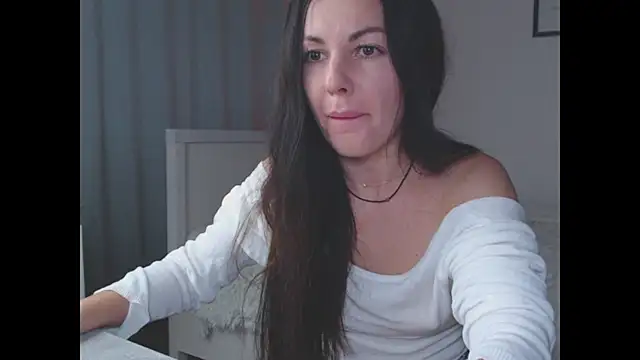 ameliamersi online show from September 2025 05:03:02 PM