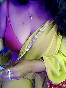 Snapshot of monaa-darling chatting on October 2025 08:54:02 PM monaa-darling online show from October 2025 08:54:02 PM