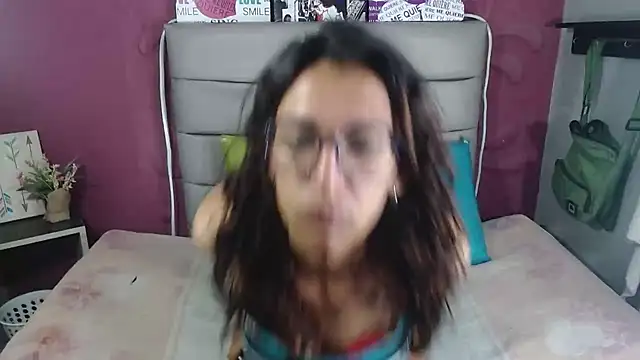 Carina Santana online show from September 2025 11:34:01 AM