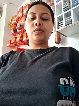 Snapshot of Alessandraa- chatting on October 2025 04:09:02 PM Alessandraa- online show from October 2025 04:09:02 PM