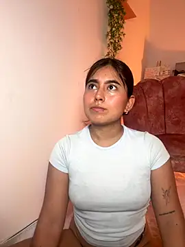  Sophia 111 online show from October 2025 09:11:01 PM