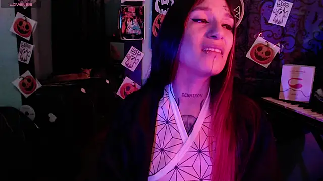 lilithword online show from October 2025 01:04:02 PM