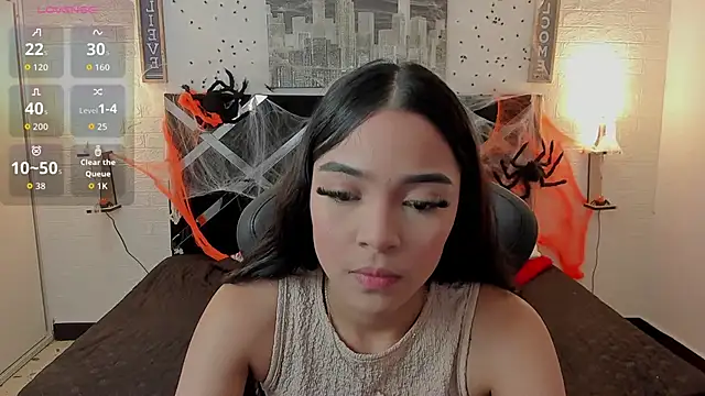 iamCharlotte19 online show from October 2025 08:02:02 PM