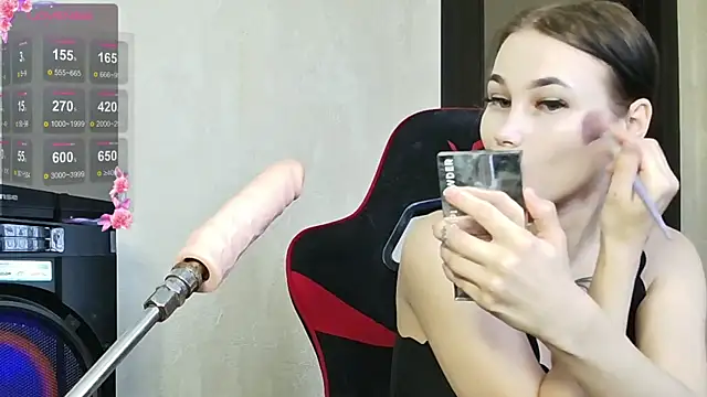 PrettyMegan online show from October 2025 12:15:01 PM