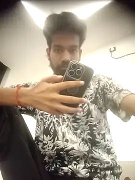 Snapshot of priyansh78584 chatting on October 2025 03:46:02 PM priyansh78584 online show from October 2025 03:46:02 PM