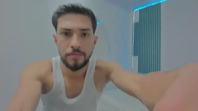 Aronn King online show from September 2025 01:28:01 AM