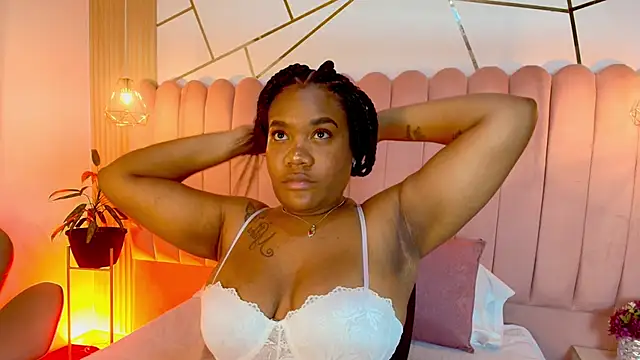 Chloee Miller1 online show from September 2025 12:26:01 PM