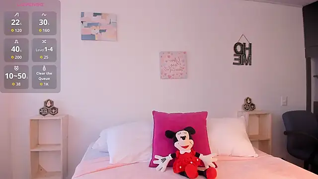 Natalia  Miller online show from September 2025 08:53:02 PM